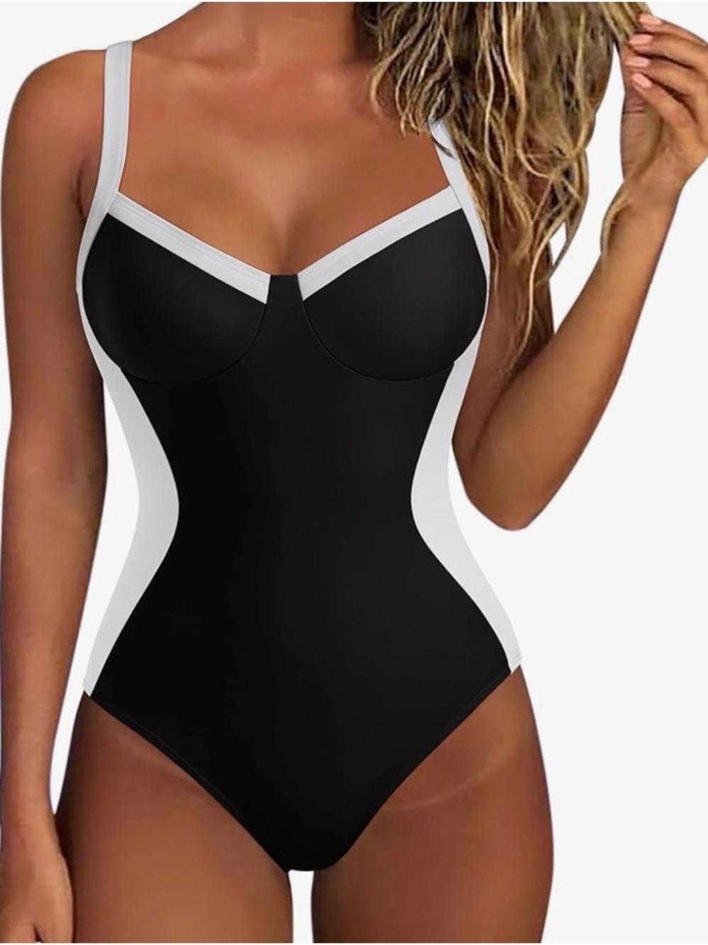 New Black & White Sculpting One-Piece Swimsuit (never worn) 🏊‍♀️